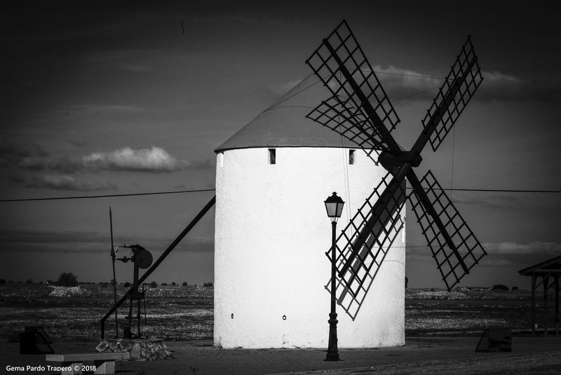 Spain, Castilla la Mancha, Albacete, Buildings, Black and White, 1080P, Windmill, Lamp Post