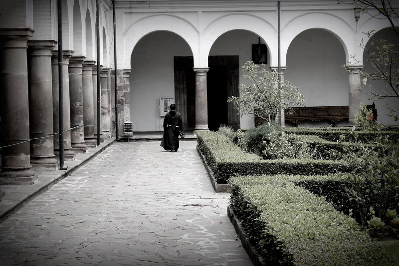 photo, chrisitan, day, building, standing, monk, quito, san francisco, courtyard, worship, the past, crucifix, man, rosary, belief, holy, christ, christian