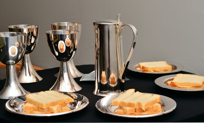 the breaking of bread, freshness, last supper, bible, symbolism, food and drink, variation, table, christian, supper dishes, jesus, religion, choice, still life