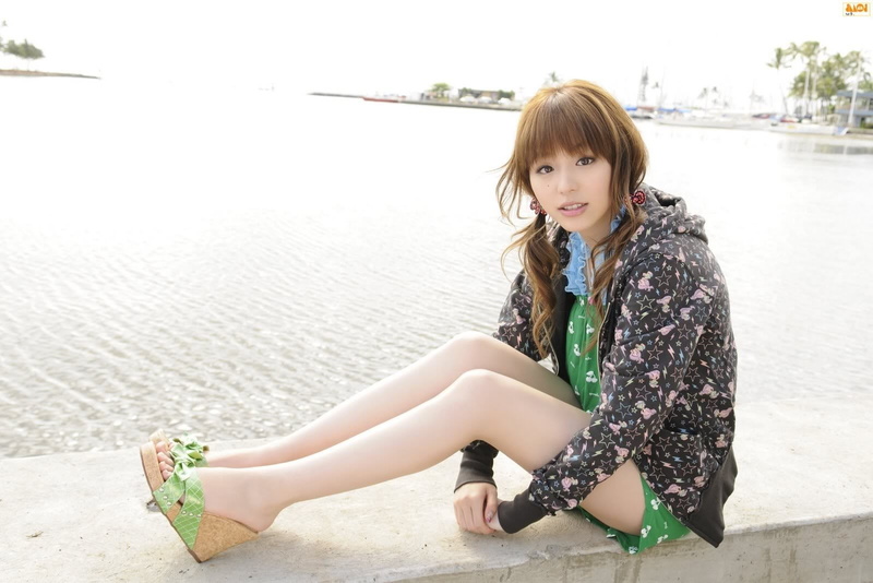 平野 綾, 720P, women, Asian, Wedge Shoes, Aya Hirano, brunette, Feet, legs