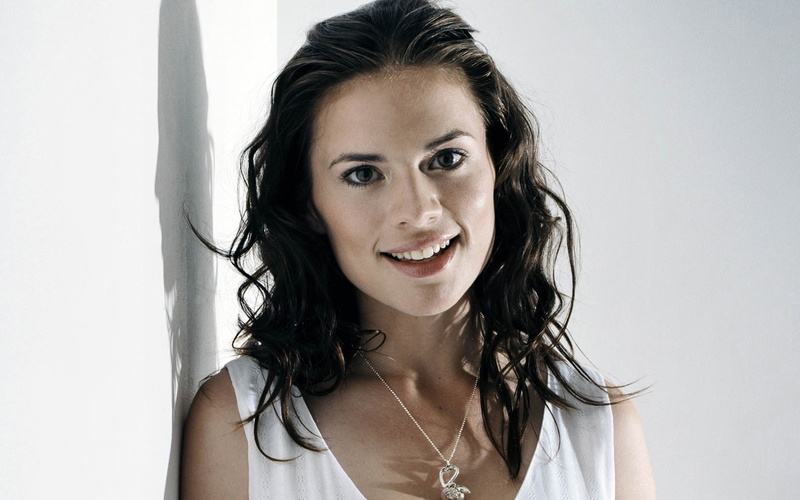 1080P, Hayley, Atwell