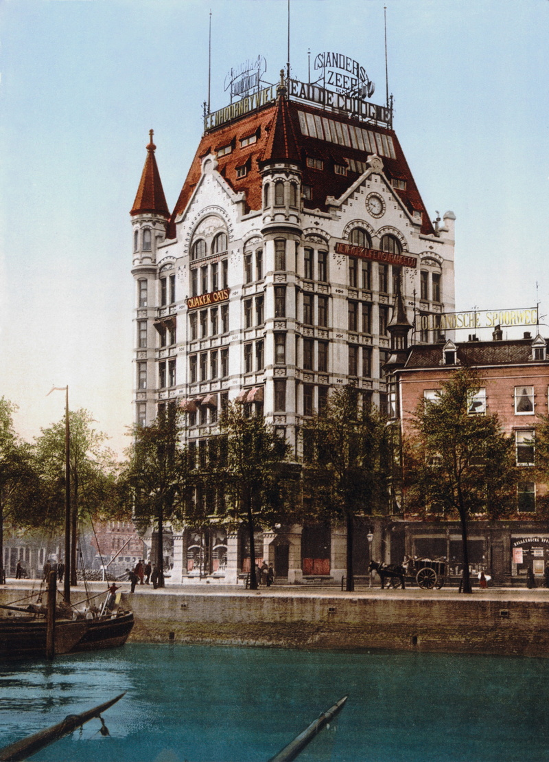 tree, city, day, outdoors, photo, 2K, huis, het witte huis, canal, waterfront, travel, witte, water, mansion, white house, window, famous Place, plant