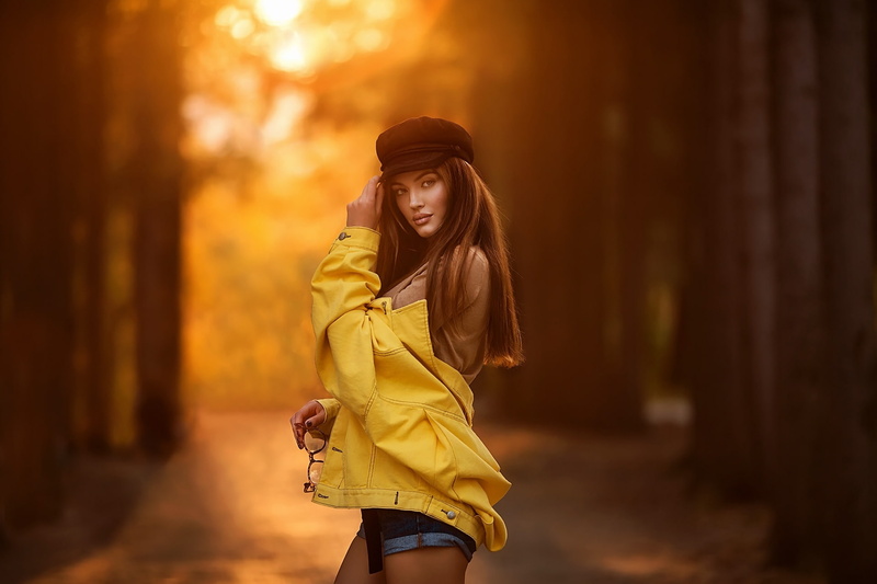 Brunette, Het, Shorts, Girl, Jacket, Woman, Model, Models, Depth Of Field, 1080P