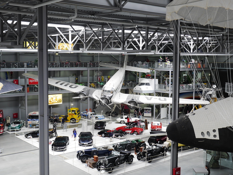 building, ju 52, columbia, inside, factory, complexity, industrial equipment, machinery, mode of transportation, built structure, rolls royce, working
