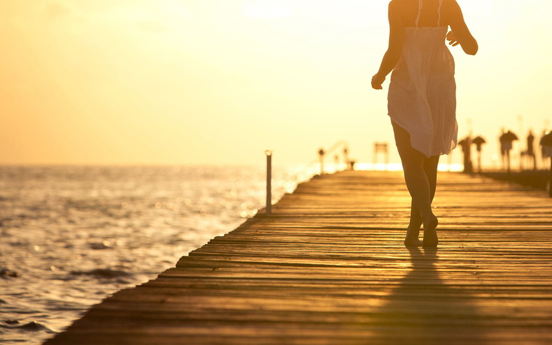 females, woman, recreational Pursuit, feet, the sky, women, waist, sunrise - Dawn, sunset, girl, legs, alone, sky, relaxation Exercise, relaxation, silhouette