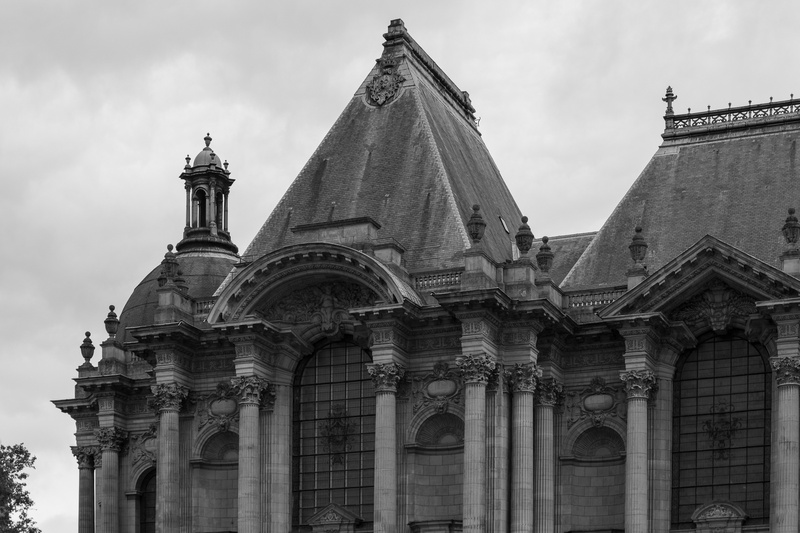 outdoors, no people, palais de beaux-arts, the past, fountain, low angle view, places of interest, day, place of worship, religion, cloud - sky, france