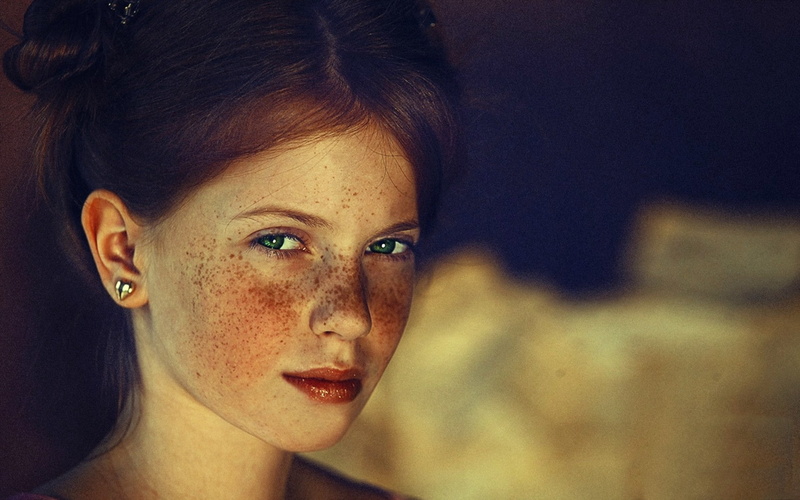 redhead, 1080P, women, model, freckles, face, red lipstick, green eyes