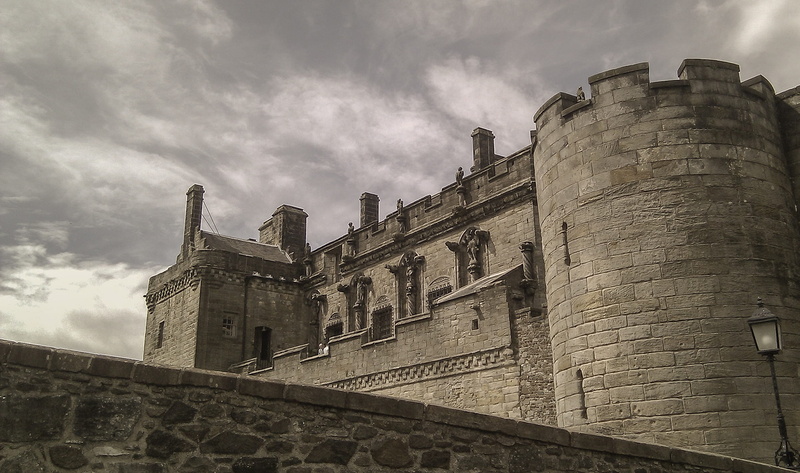 brick, cloud - sky, architecture, stirling, 1080P, low angle view, city, building exterior, built structure, travel destinations, stirling castle, scotland