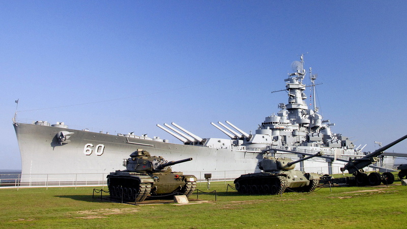 no people, uS Military, lawn, missile, artillery, fighting, Museum, navy, shio, gray, uss alabama, day, outdoors, battleship, tanks, weapon, sky, aggression