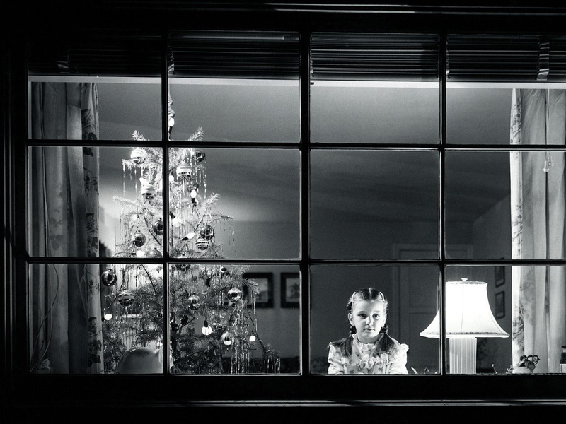 720P, new year, new, fur-tree, tree, year, christmas, expectation, window, fur, girl