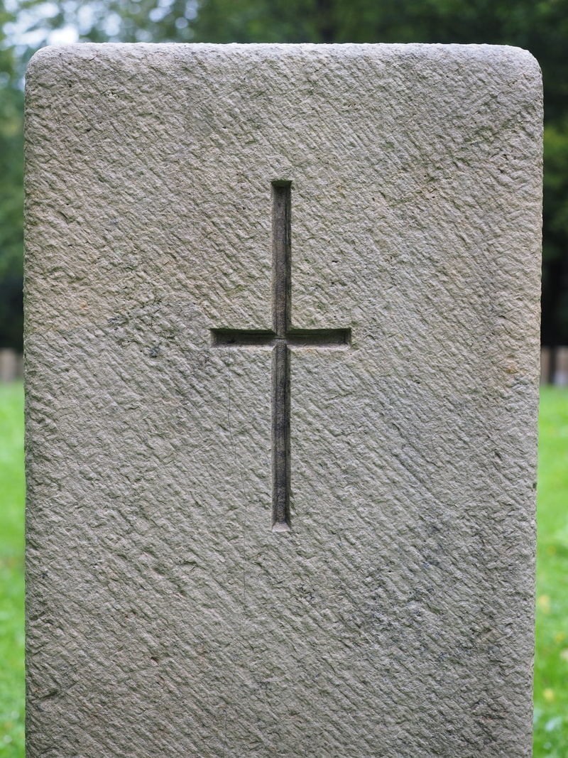 nature, symbol, place of Burial, day, Tombstone, memorial, spirituality, tomb, textured, close-up, no people, death, Cemetery, belief, jesus Christ, white color