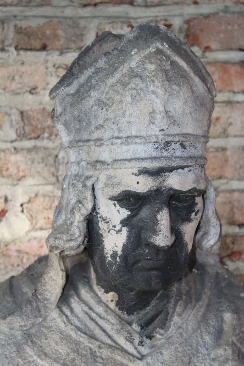 germany, 4K, munich, bischofsmütze, brick, ancient, old, pastor, architecture, carving, face, craft, wall - building feature, creativity, religion, art and craft