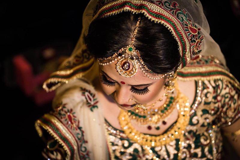 smiling, black, beautiful people, make-up, clothing, nj photographers, wedding videos nj, life events, indian wedding videographer, traditional clothing