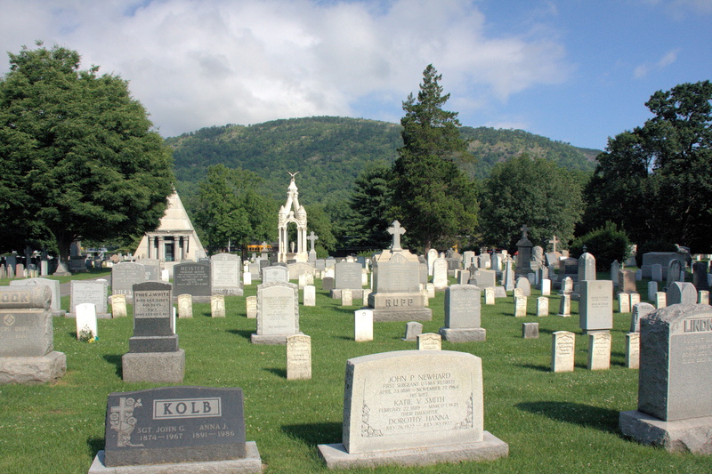 tombstones, no people, stone, sky, solemn, outdoors, grave, day, nature, memorial, Grave, 4K, history, cloud - sky, hill, green color, landscape, the past