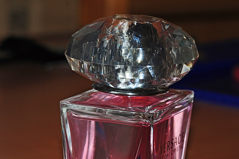container, crystal, cosmetics, no people, shiny, 4K, indoors, sphere, close-up, glass - material, craft, crystal ball, focus on foreground, fragrance