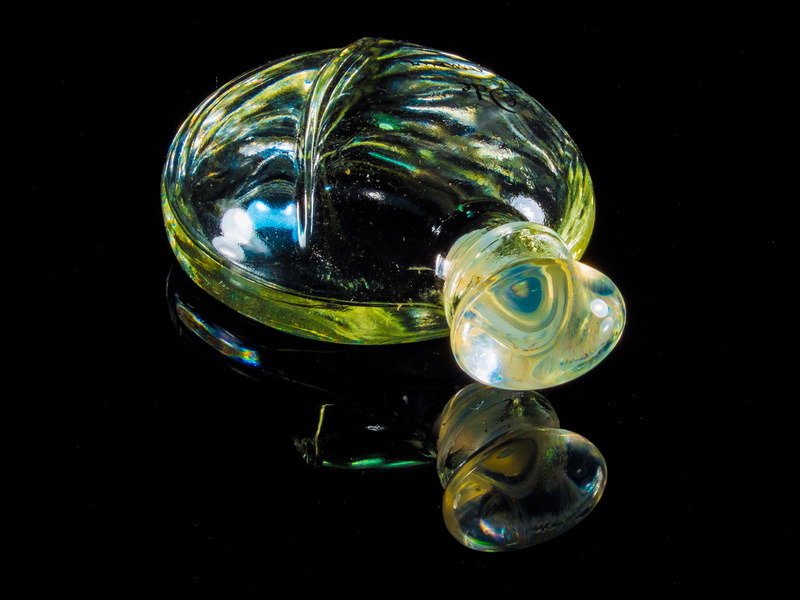 reflection, black background, no people, bubble, single object, multi colored, flacon, glass bottle, shape, indoors, glass, 4K, sphere, water, perfume
