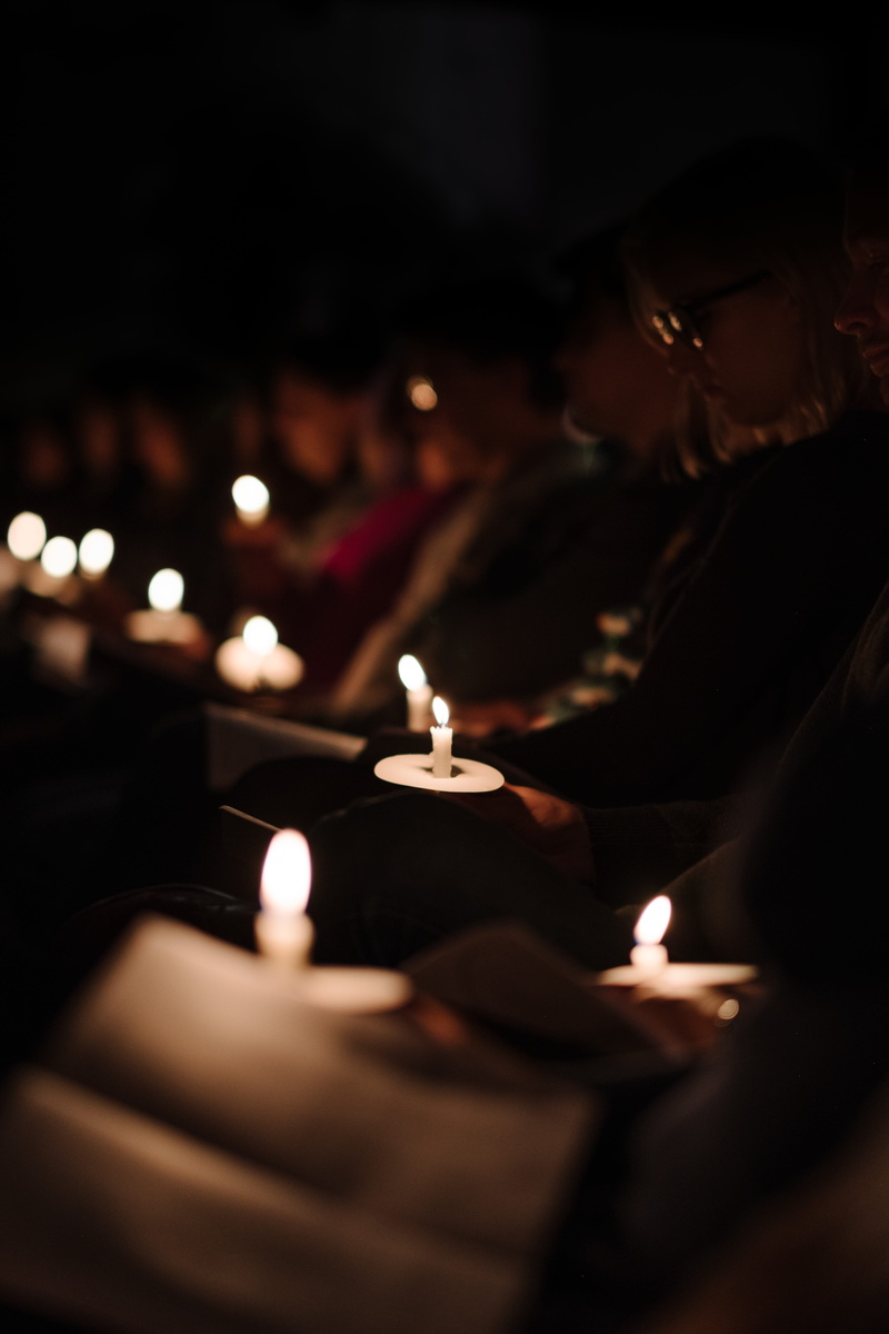 indoors, candle, worship, belief, words, flame, diwali, vigil, 5K, selective focus, view, people, human, prayer, candles, reading, religion, adult, lighting equipment