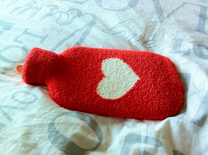 indoors, white, jug, heart shape, linen, patriotism, flag, knitted, art and craft, textile, bed, day, heart, no people, winter, cover, sick, red, water bottle