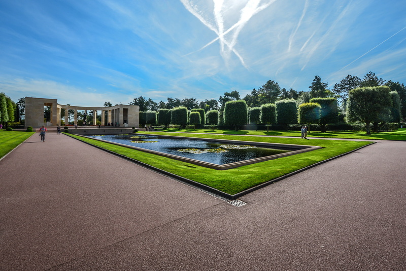 day, exterior, garden, house, france, architecture, sunny, omaha beach, green color, 5K, brown, no people, tree, normandy, reflecting, contrail, grass