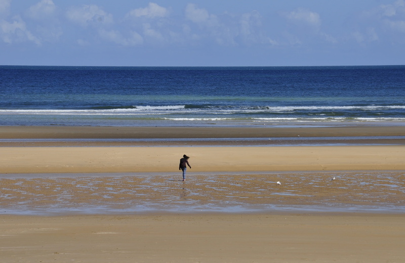 nature, normandy, marine landscape, one person, water, leisure activity, sea, holiday, wave, tranquility, omaha beach, horizon over water, landing normandy