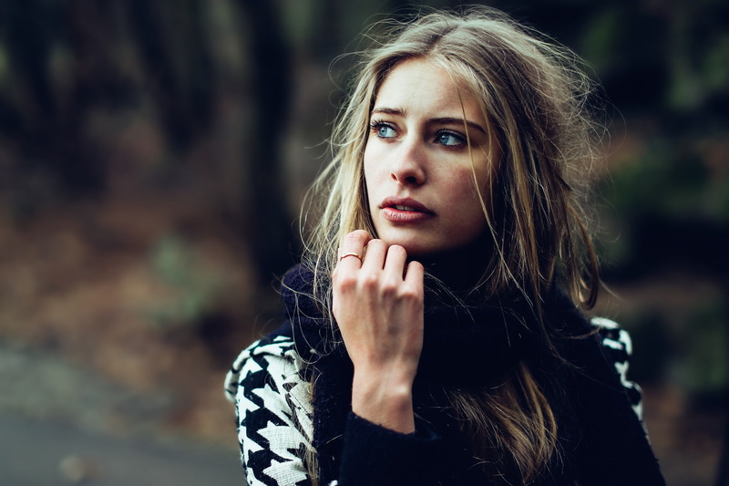 blue eyes, 1080P, Camille Rochette, looking away, women, women outdoors, brunette