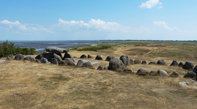 archaeology, horizon over water, water, cloud - sky, stone circle, place of worship, non-urban scene, keitum, plant, day, stone, rock, land, wadden sea