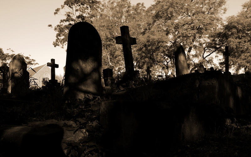halloween, gloomy, spooky, grave, belief, the darkness, religion, gray, dead, building, place of Burial, funeral, tombstones, tree, the past, silhouette