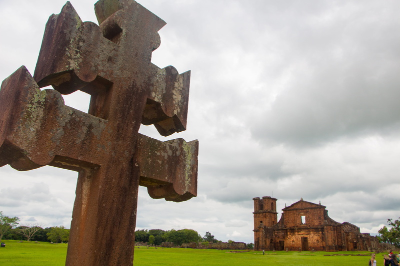 south, day, grave, são miguel das missões, architecture, cloud - sky, belief, nature, the past, ruined, cross, rio grande do sul, cemetery, land, religion