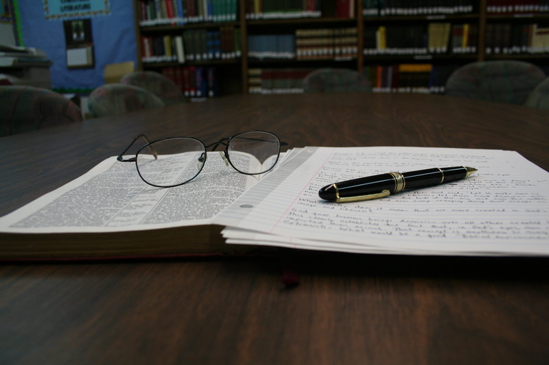 glass, fountain pen, book, pen, eyeglasses, 1080P, office, indoors, top, document, spectacles, table, learning, wood - material, beside, writing instrument