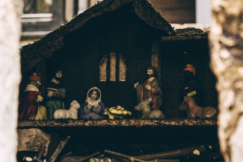 assorted, housing, person, figurine, belief, mammal, history, no people, shack, hut, tree, art and craft, nativity, mirmande, human representation, manger