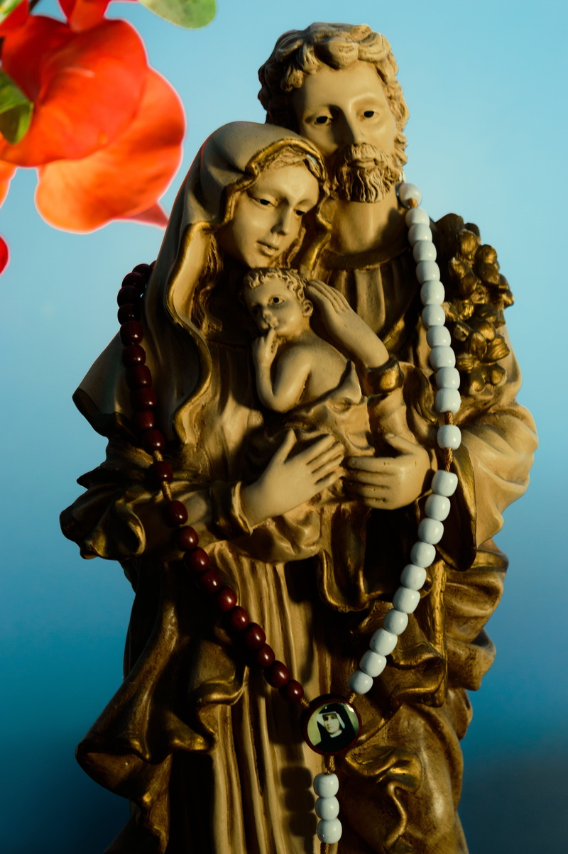 bible, sculpture, gospel, sky, church, blue, jesus, nature, belief, craft, photo, protection, creativity, catholicism, human representation, statue, religious