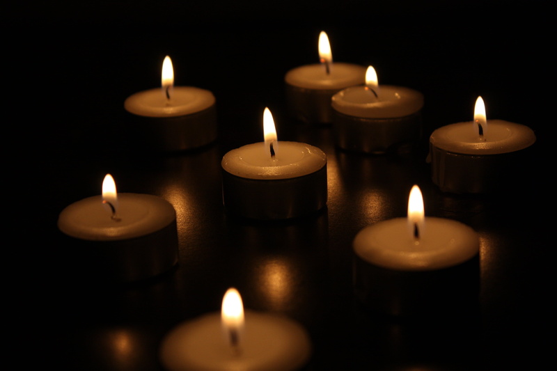 candlelight, heat - temperature, event, nightlife, tea light, group of objects, romantic, dark, fire - Natural Phenomenon, close-up, night, light, flame