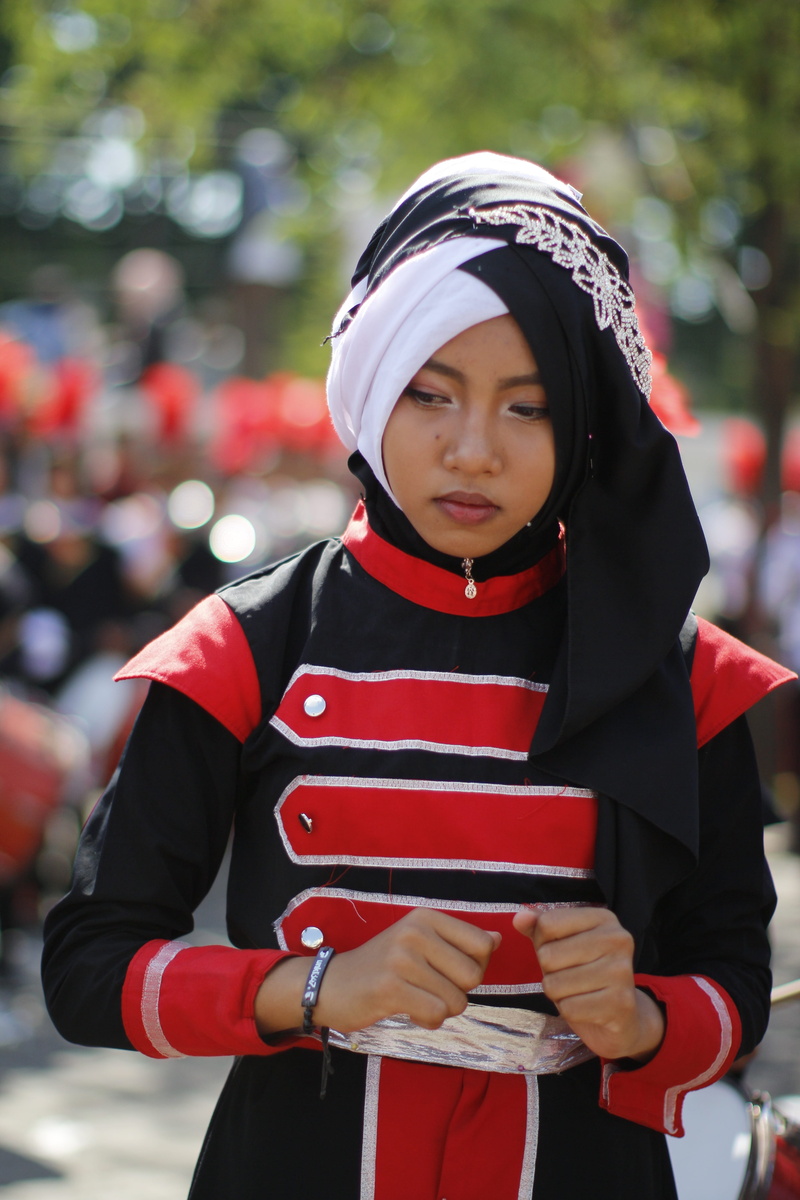 girl, one person, child, focus on foreground, moslem, people, fun, traditional clothing, childhood, innocence, looking, front view, hijab, leisure activity
