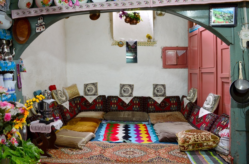 pillow, color, backround, representation, textile, motif, absence, village house, turkey, human representation, detail, old, floral pattern, home, fancy