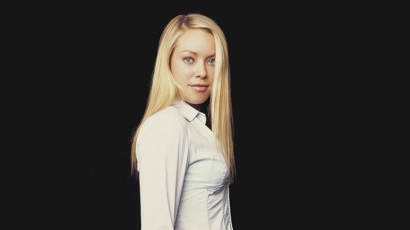 Kristanna Loken, laying, model, 4K, Most Popular Celebs, woman, stomach, actress, pink, dress