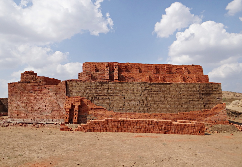 brick-making, ancient civilization, construction work, wall, bricklaying, constructing, old ruin, engineering, solid, cloud - sky, built structure, brickwork