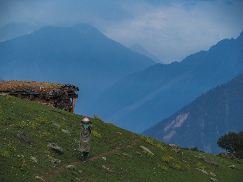 non-urban scene, environment, leisure activities, hiking, clothing, adventure, in the mountains above sonmarg, kashmir, mountain range, real people, nature