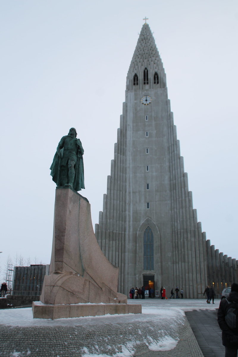 travel, nature, day, built structure, reykjavik, sculpture, hallgrímskirkja, monument, travel destinations, representation, city, religion, building exterior
