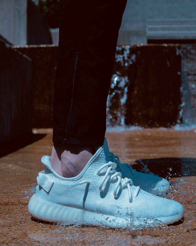 human limb, body part, adidas, v2, summer, yeezy, architecture, boost, low section, leisure activity, kanye west, built structure, human body part, day