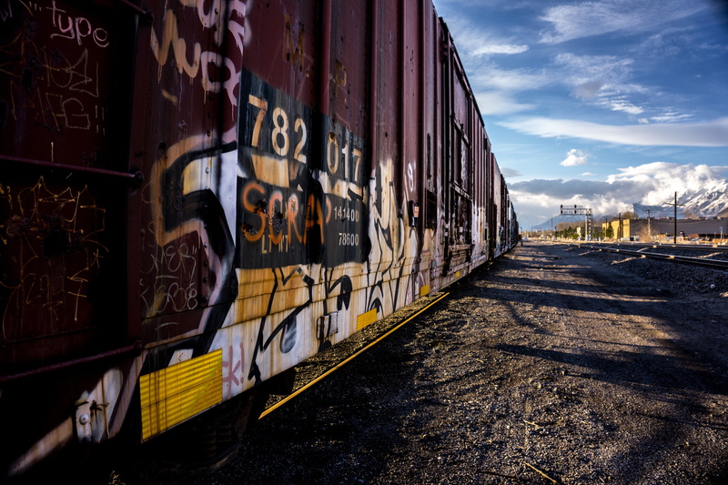 graffiti, mode of transportation, 5K, railroad track, transportation, vandals, train, mural, art and craft, train - vehicle, built structure, abandoned