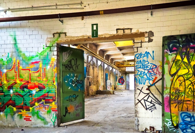 past, outdoors, threatening, communication, lapsed, weird, end, decay, forget, break up, atmosphere, building exterior, creativity, transient, destroyed