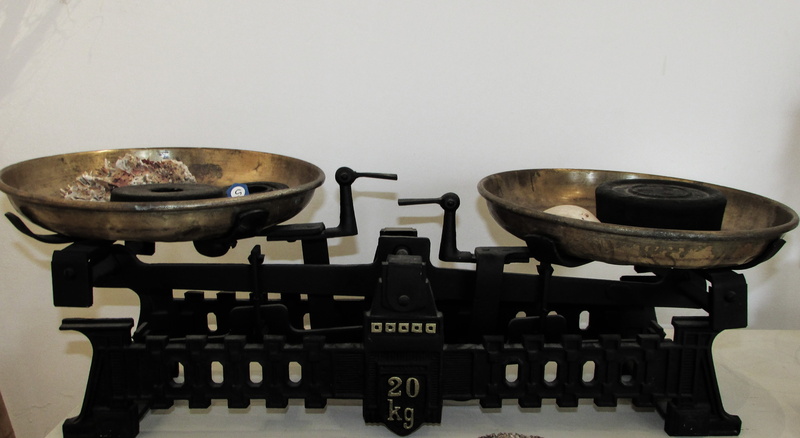 dherynia, measure, fire - natural phenomenon, kitchen, cyprus, weigh, retro, close-up, folklore museum, skillet- cooking pan, domestic kitchen, food, scale