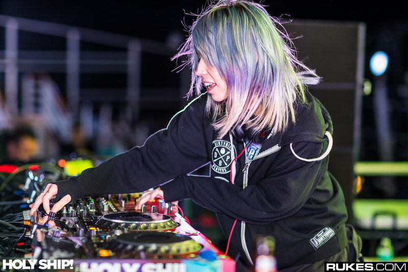 1080P, dyed hair, Mija, mixing consoles, Rukes, Holy Ship, DJ