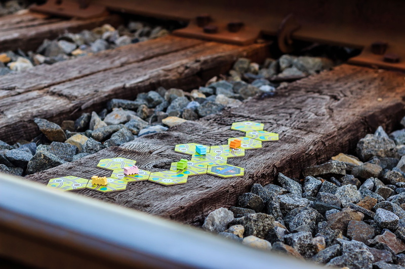 whistle stop, depth of field, 1080P, stones, board games, railway