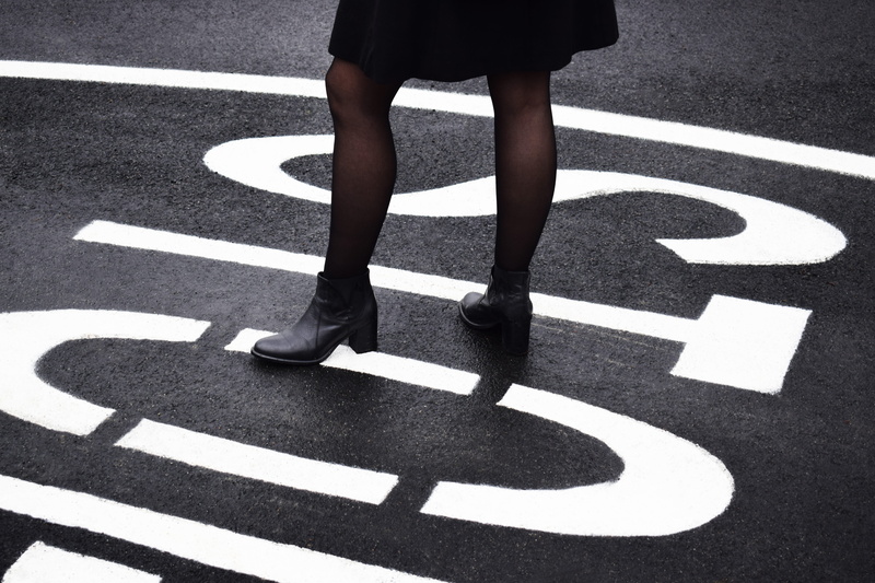asphalt, street, stop, lifestyles, real people, 5K, stop sign, outdoors, feet, person, sign, body part, shoe, women, day, walking, black, crossing, marking