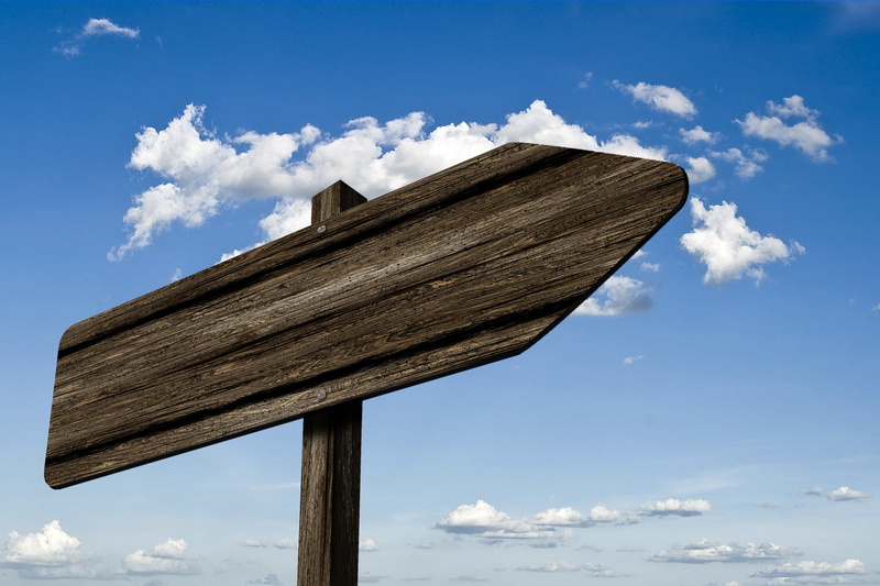 low angle view, land, blue, cloudscape, sky, direction, arrow, grain, 1080P, wood - Material, tree, architecture, away, no people, board, landscape, billboard