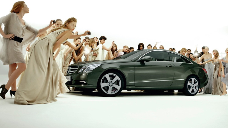 males, crowd, group of people, 1080P, large group of people, Mercedes Benz, transportation, standing, photography, event, full length, advertisements