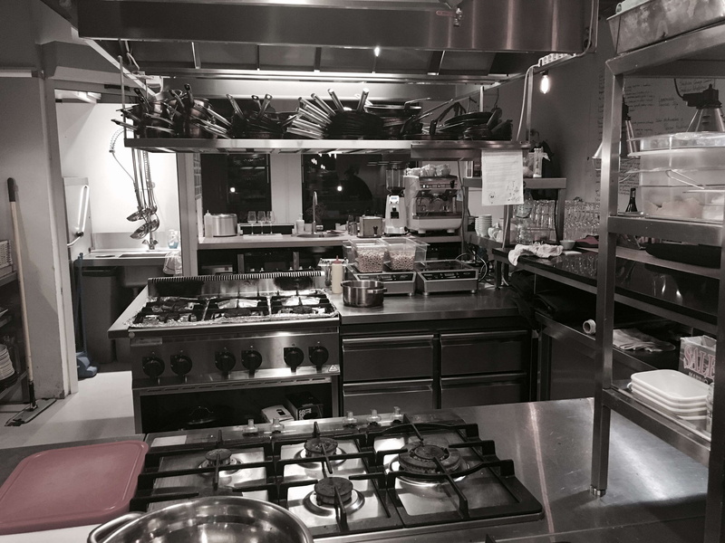 container, appliance, night, kitchen utensil, domestic kitchen, home, store, household equipment, display cabinet, no people, baked, restaurant, commercial kitchen