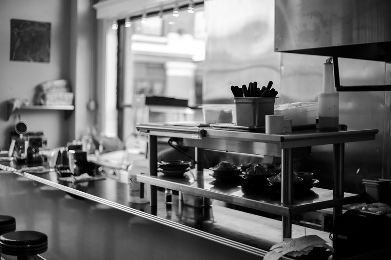 bar, glass - material, technology, kitchen, food and drink, indoors, coffee shop, shelf, no people, counter, still life, 5K, focus on foreground, business