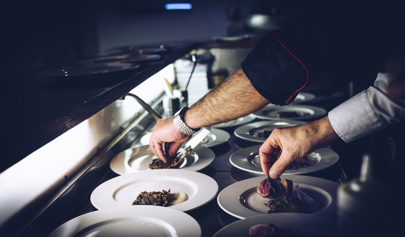 restaurant, human Hand, preparation, cooking, business, plating, occupation, preparing, only men, one man only, stove, persons, transportation, 4K, plate